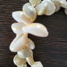 Náhrdelník z mušliček 84 cm