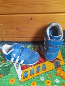 Detske boty Adidas vel. 24
