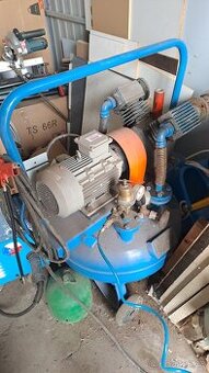 Kompresor Dvoupístový Tos