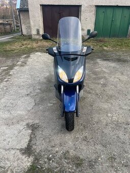 Yamaha Xmax 250