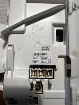 Prodám elektroniku pračky AEG