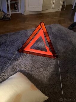 Výstražný trojúhelník