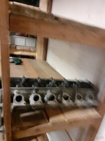 Prodàm hlavu motoru BMW 524 D