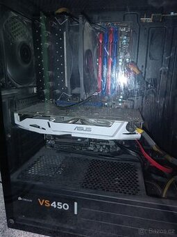 Stolní počítač herní