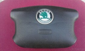 Škoda Octavia I :Airbag řidiče - 1