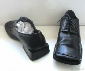 Vintage funky černé kožené dámské šněrovací boty 37
