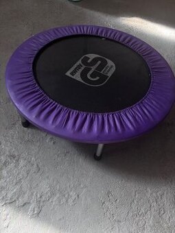 Dětská malá trampolína