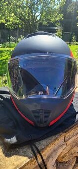Prodám motocyklových vyklápěcí helmu