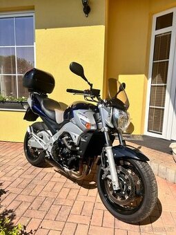 Suzuki GSR 600