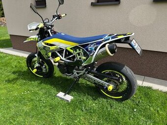 Husqvarna 701 SM