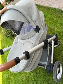 Kompletní kočárek Mutsy Nio + vajíčko Cybex - 1