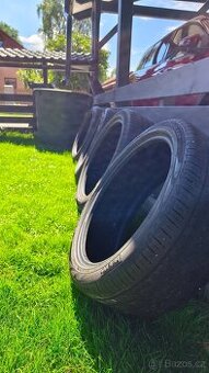 Pirelli Scorpion Verde 255/40 R20