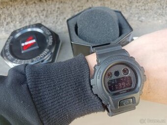 Hodinky Casio G-Shock DW 6900BB-1DR,originál krabička,štítek