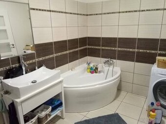 Byt 2+kk Česká Lípa - Svárov max. 2 lidi.