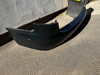 Zadní nárazník Audi A4
