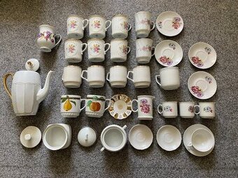 hrnek hrneček porcelán konvička servis nádobí retro