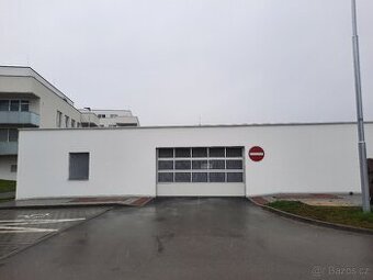 Pronájem garáže v Boskovicích - 1