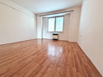 Pronájem 1+1 Ostrava Mariánské Hory, ul. Korunní