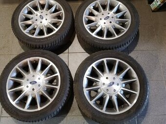 Ford Focus, Mondeo alu + celoroční 205/50/16.
