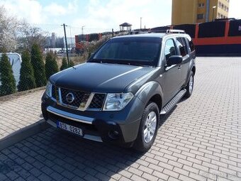 Nissan Pathfinder 2.5 DCi 4x4 redukce tažné 3t