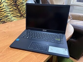 Notebook ASUS 14” | SSD | 4GB RAM | Windows 11 | TOP stav