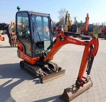 Kubota kx016-4