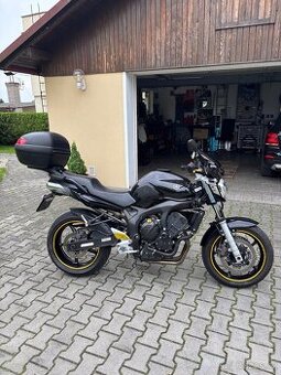 Yamaha FZ6