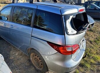 Mazda 5 CW 2.0i havarovaná