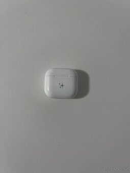 Pouzdro Airpods 4 gen (ANC)