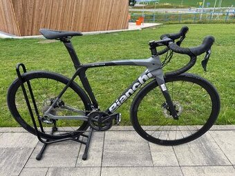 Bianchi Oltre XR3 Disc Ultegra 2x11 – nové, velikost 53 cm