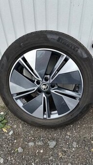 Enyaq / Elroq zimní sada dvojrozměrné 235/55 255/50 R19