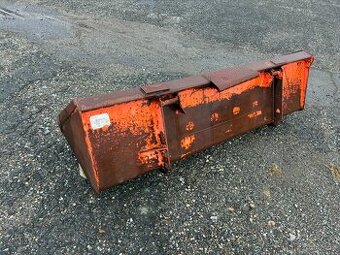 Čelní lopata Locust, UNC