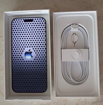 iPhone 16 Pro Max 256gb NOVY + sklo,obal