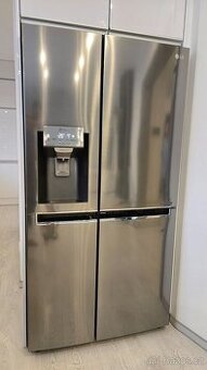 Americká lednice LG GSJ960PZBZ