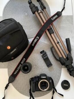 Fotoaparát Canon E0S 600D