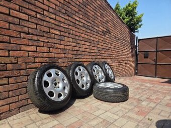 Originální Alu kola Audi 5 kusů 205/55/16"(5x112) -