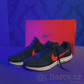 Nike Downshifter 7 Běžečké boty Pánské EUR 41 TOP
