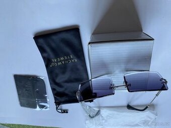 Jedinečné orig. sluneční brýle fialový odstín kov