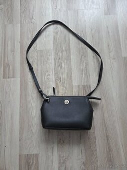 Kabelka Tommy Hilfiger