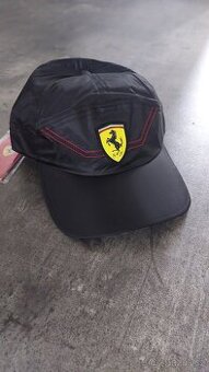 Ferrari kšiltovka