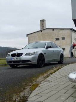 BMW e60 530Xd | bez koroze | sportsitze | 377xxx