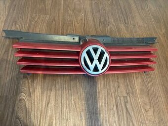 Vw bora predni maska