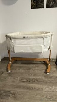 Petite&Mars Polohovatelná postýlka s funkcí kolébky 2v1 bílá