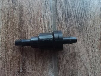 Originální zpětný ventil Škoda Favorit / Felicia