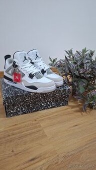 Boty Air Jordan 4 Retro Military Black