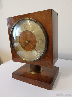 Vesna - sovětské stolní hodiny, 60tá léta