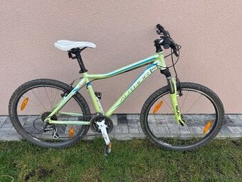 Dámské kolo Author