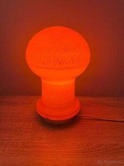 Retro lampa od Pavla Gašková (Taberyho kolegyňa)