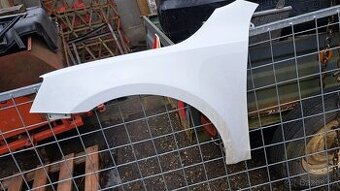 Predni blatnik skoda octavia 3 Octavia III facelift Cena 250