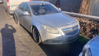 Opel insignia sedan náhradní díly